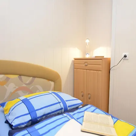 Holiday home In With Private Garden