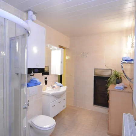 Ferienhaus, Casa vacanze *